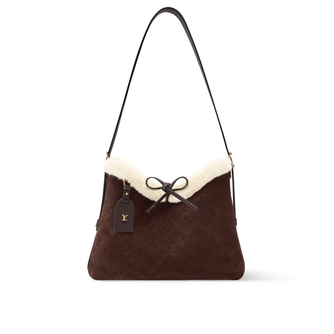 CarryAll PM Mahina Leather - Handbags M26421 | LOUIS VUITTON